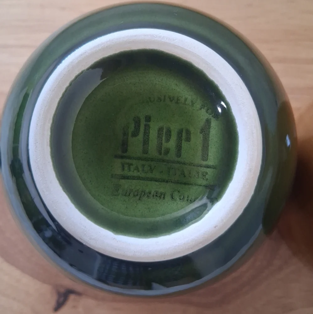 Pier 1 Imports Ceramic Coffee Mugs/Cups Green Brown Made In Italy